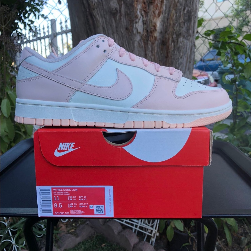 Nike Dunk Low “Orange Pearl” Size 11 Women’s / 9.5 Men